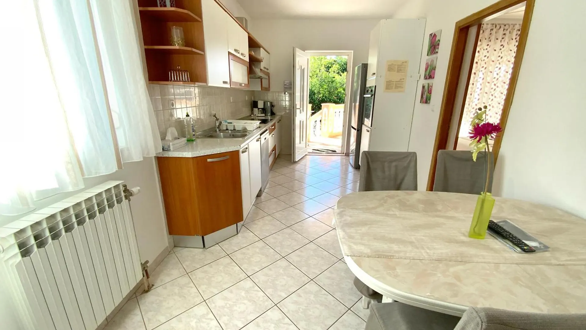 Apartament Olive House Šimuni